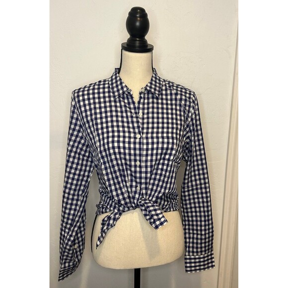 UNTUCKit Tops - NWT women’s untuckit shirt size 10